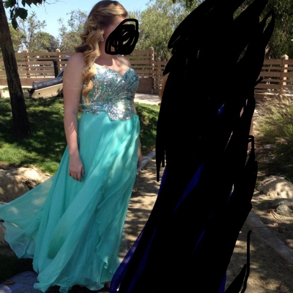 Turquoise, jeweled formal dress - Picture 1 of 6